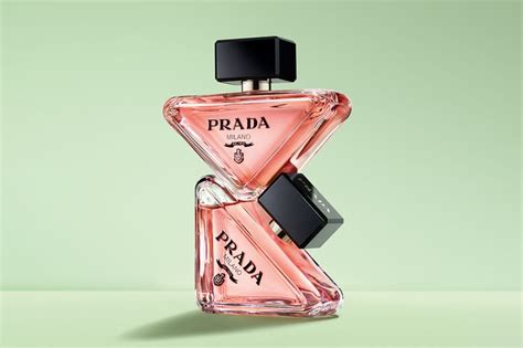 NEW Authentic Prada Beaute Beauty Perfume Makeup Compact 